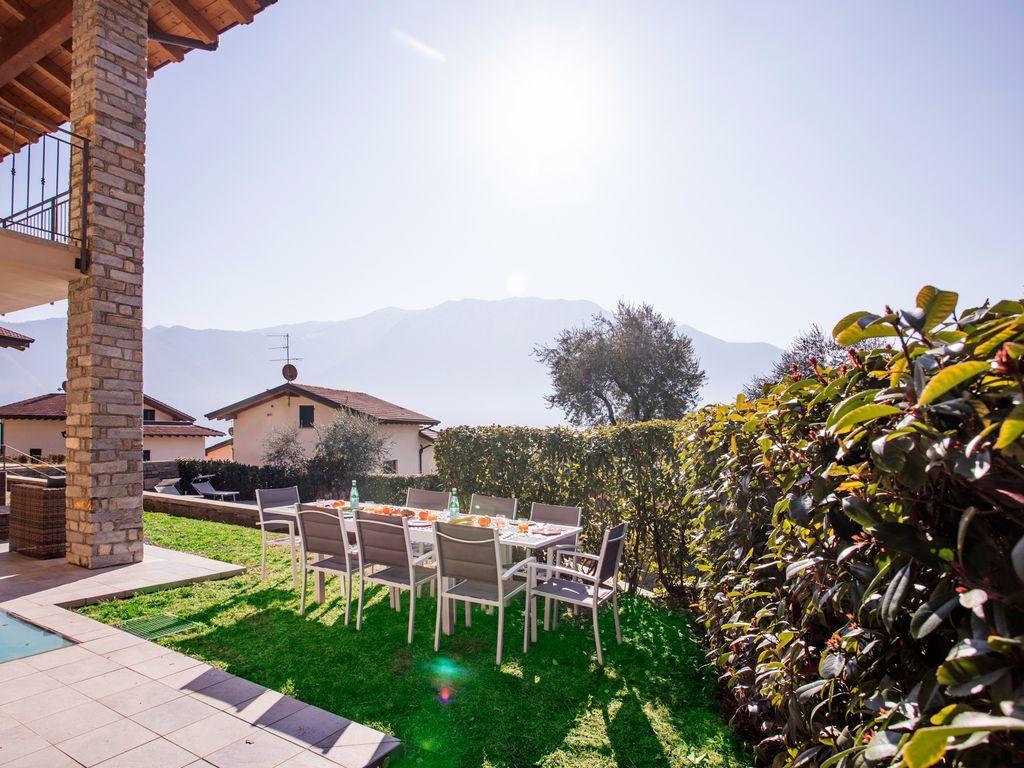 Ossuccio Grande C Home With Pool Sleeps 12 By Italian Apartments Como Eksteriør bilde