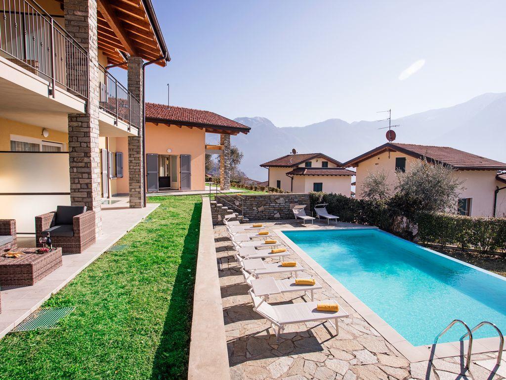Ossuccio Grande C Home With Pool Sleeps 12 By Italian Apartments Como Eksteriør bilde