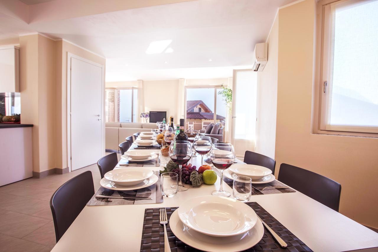 Ossuccio Grande C Home With Pool Sleeps 12 By Italian Apartments Como Eksteriør bilde
