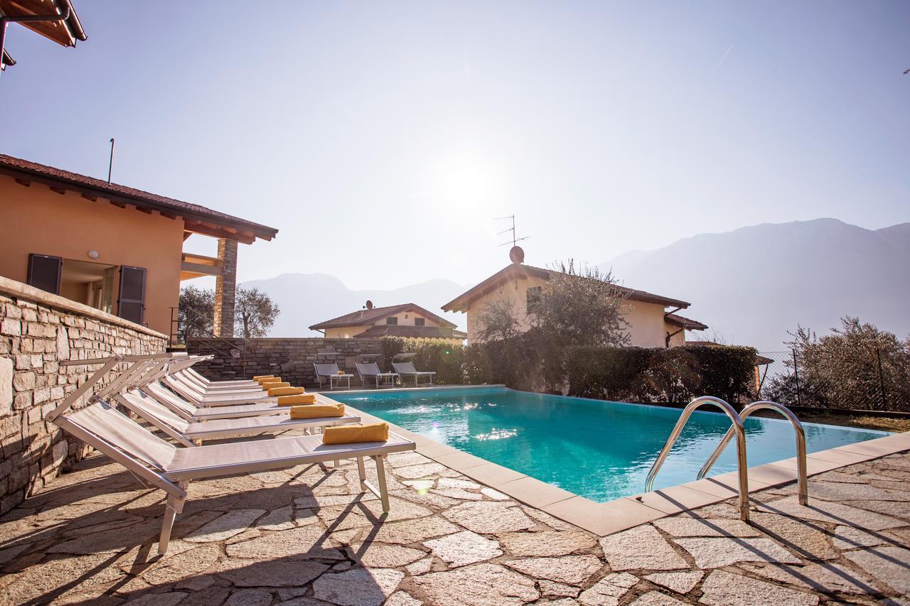 Ossuccio Grande C Home With Pool Sleeps 12 By Italian Apartments Como Eksteriør bilde